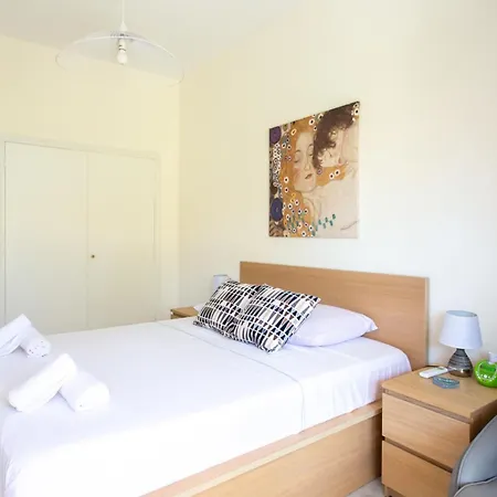 Nyaraló Mirazur Furnished Flat