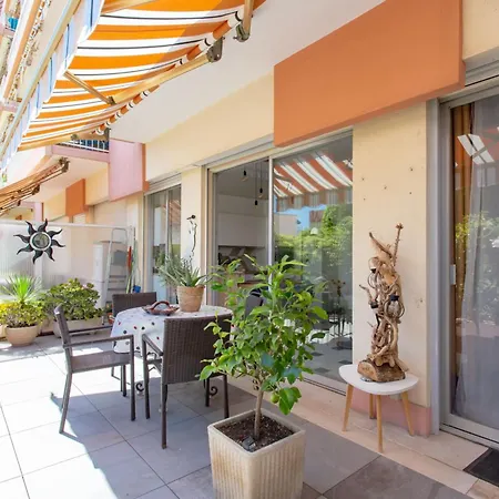 Nyaraló Mirazur Furnished Flat *